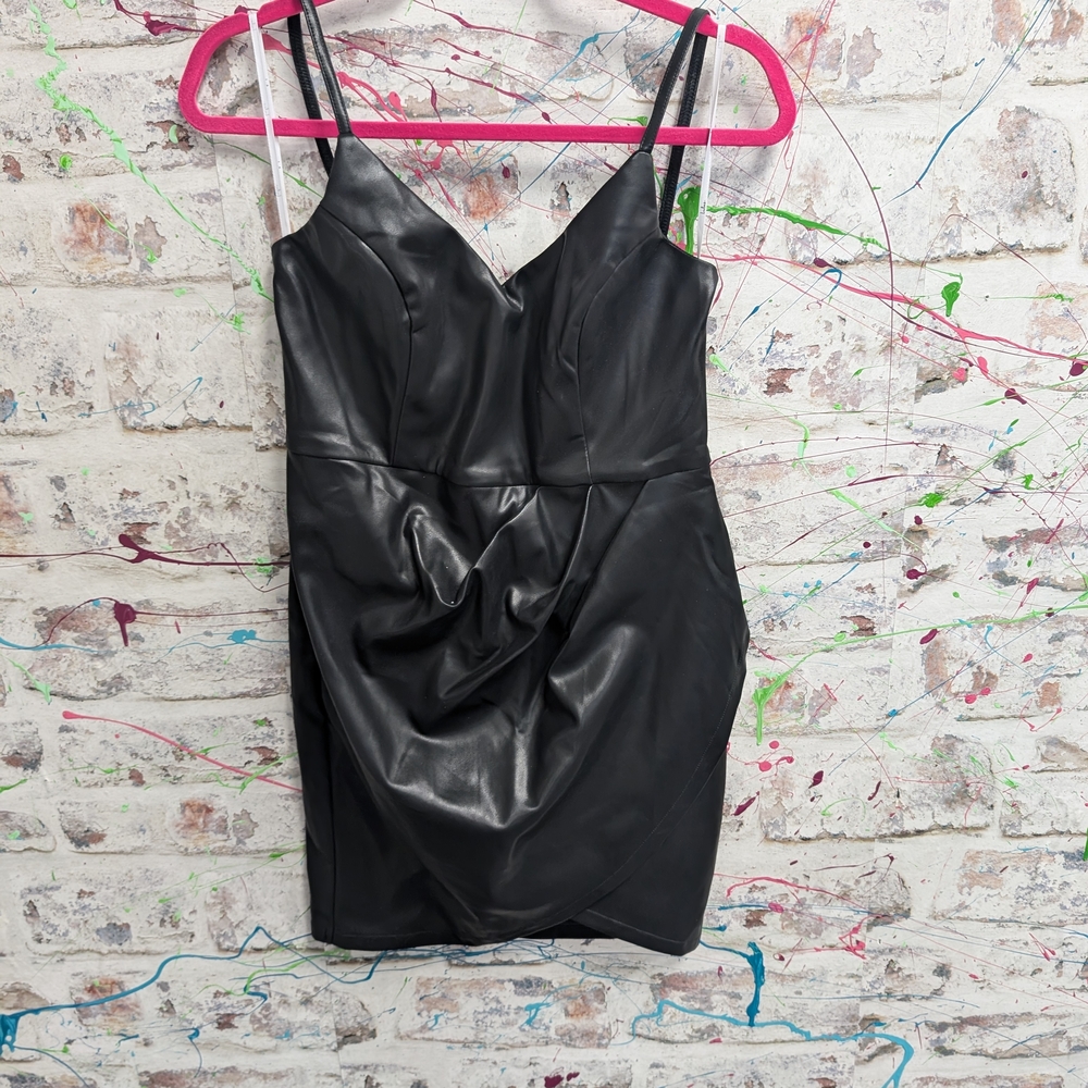 Lulu's Classic Black Garment